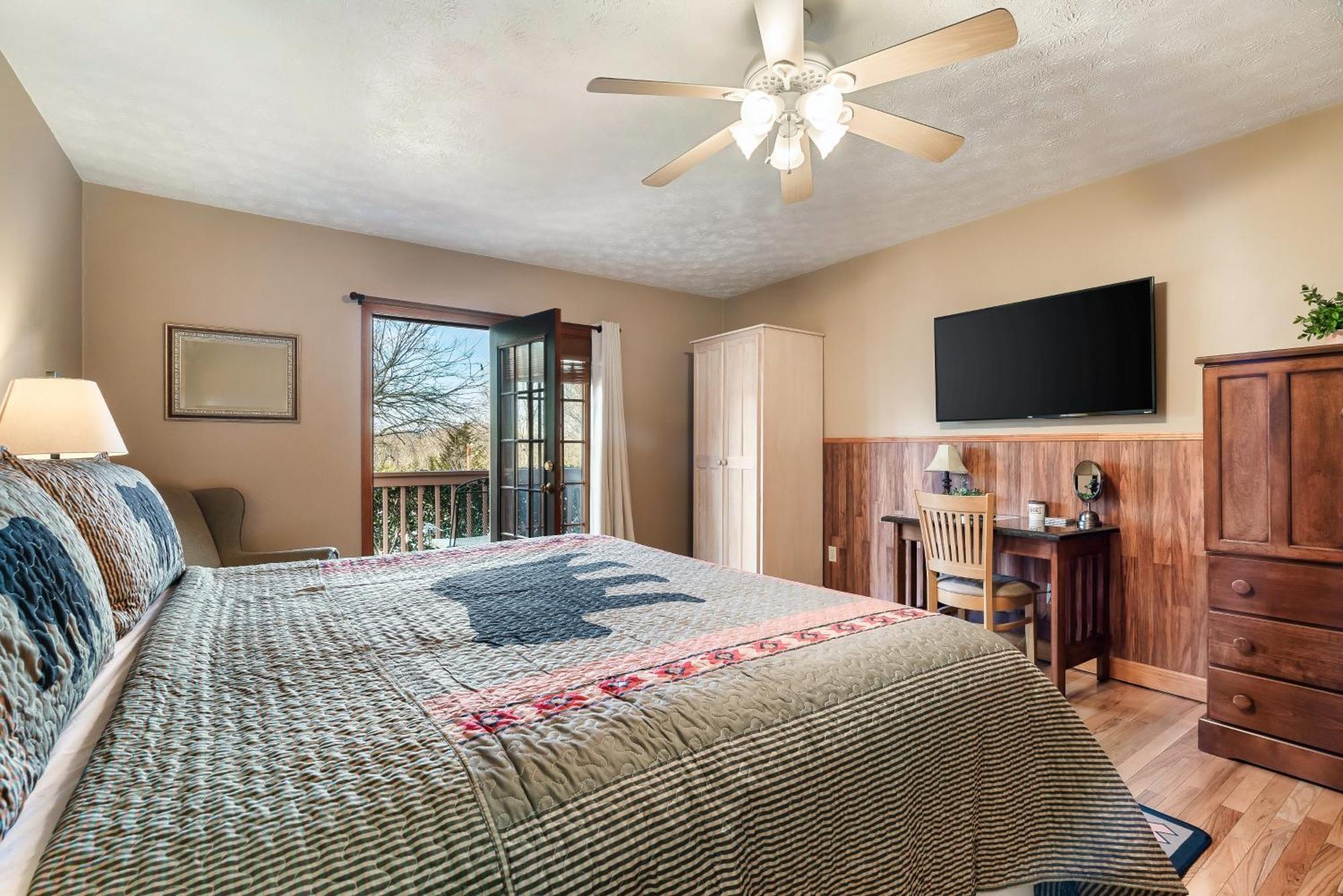 Berry Springs Lodge Sevierville Exterior photo